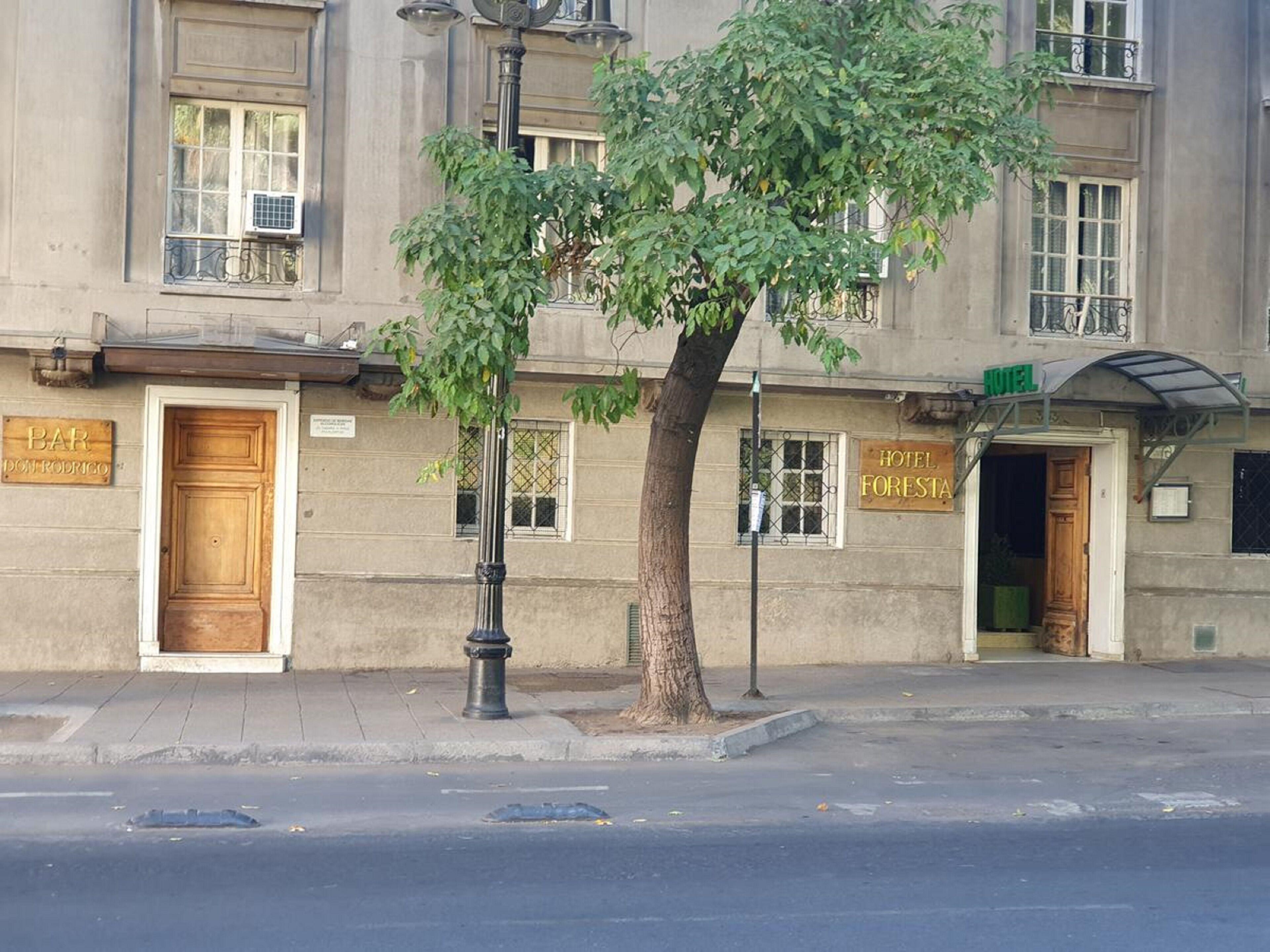 Hotel Foresta, Santiago